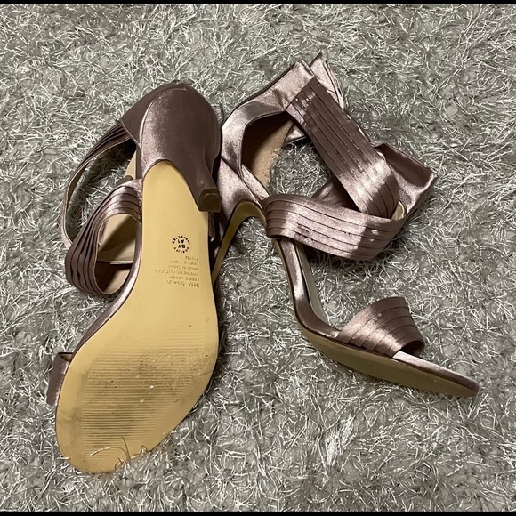 Jacqueline Ferrar stiletto heels - Picture 5 of 6